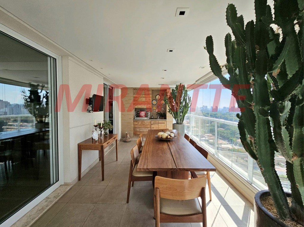 Apartamento de 385m² em Campo Belo