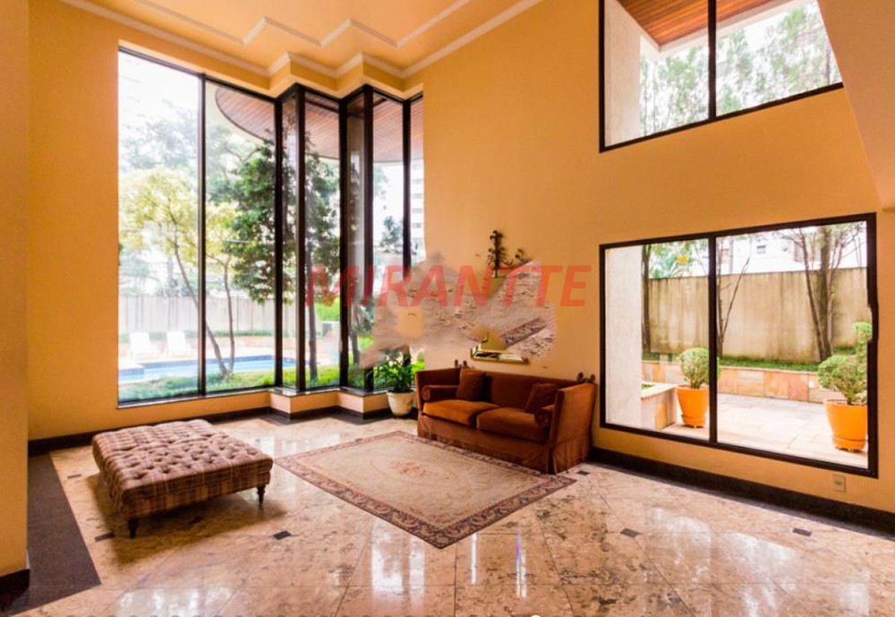 Apartamento de 280m² com 3 quartos em Higienópolis