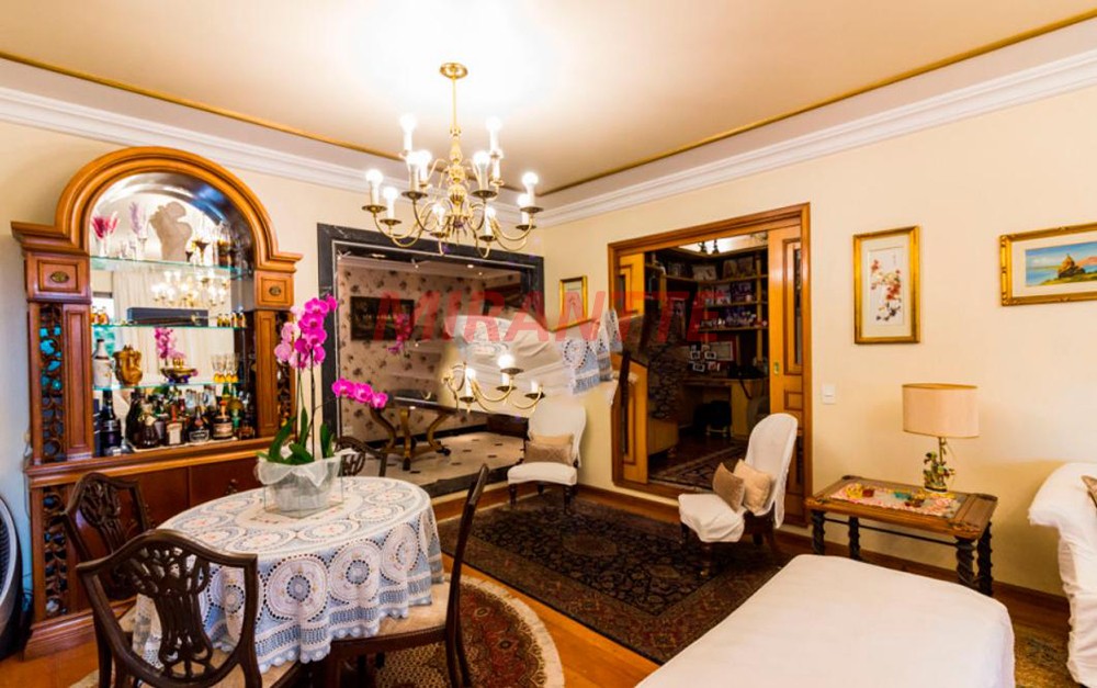 Apartamento de 280m² com 3 quartos em Higienópolis