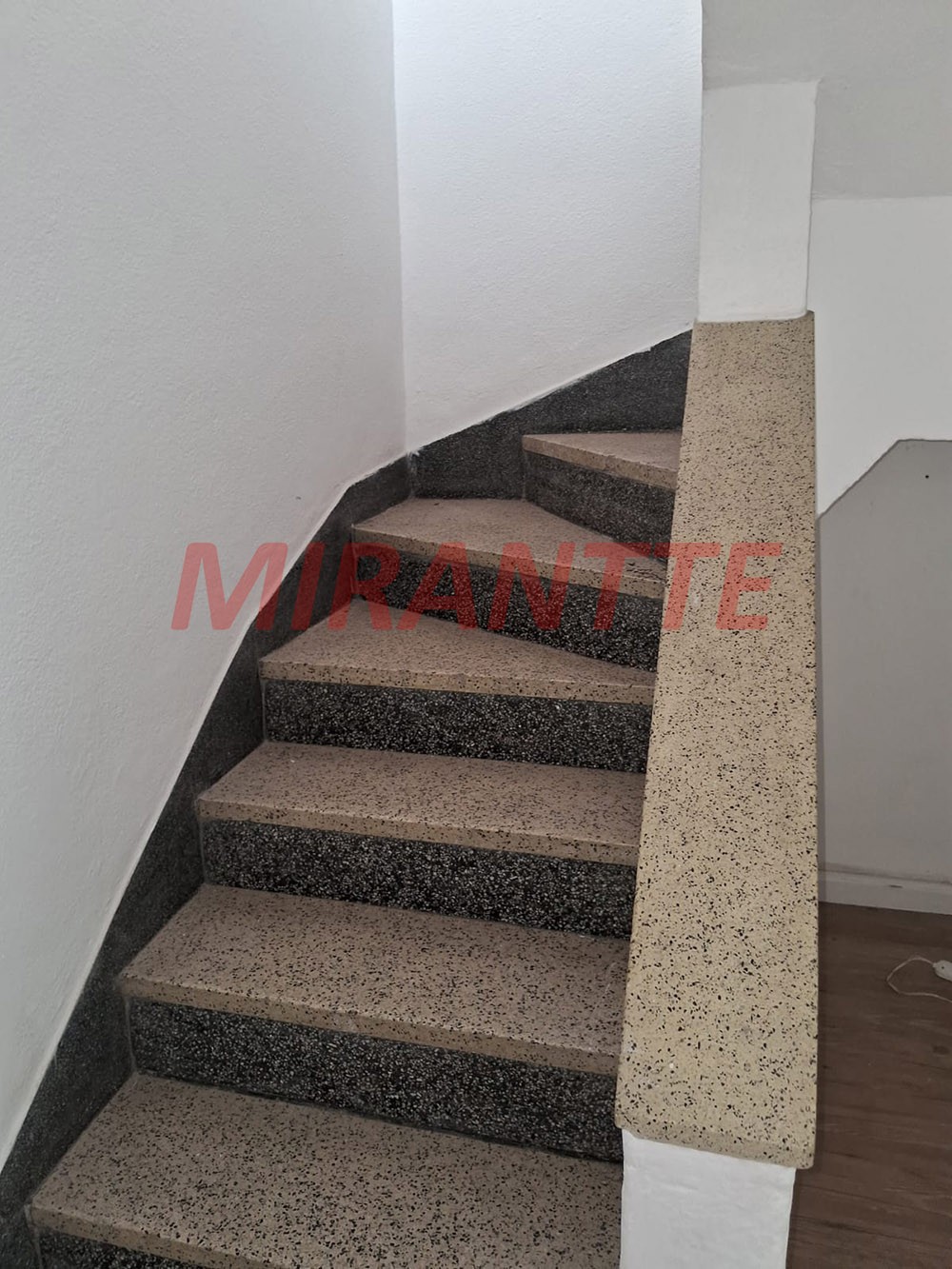Comercial de 120m² com 2 quartos em Santana