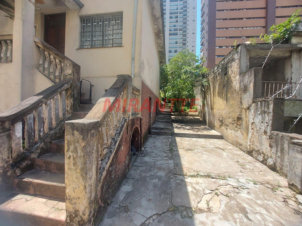 Terreno de 280m² em Santana