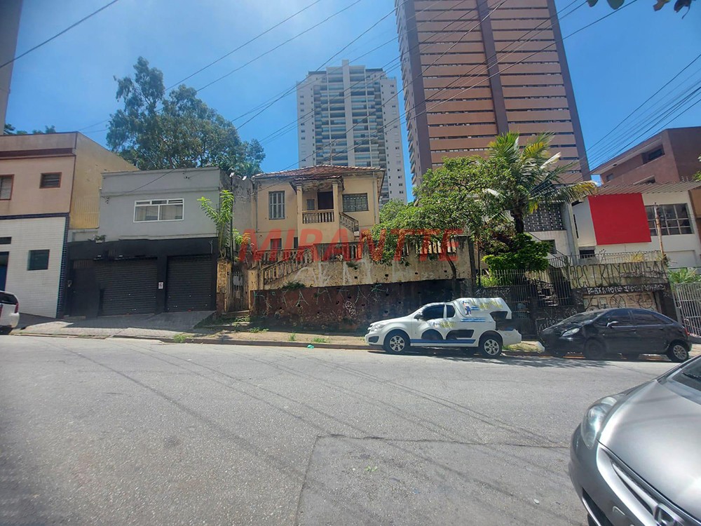 Terreno de 280m² em Santana