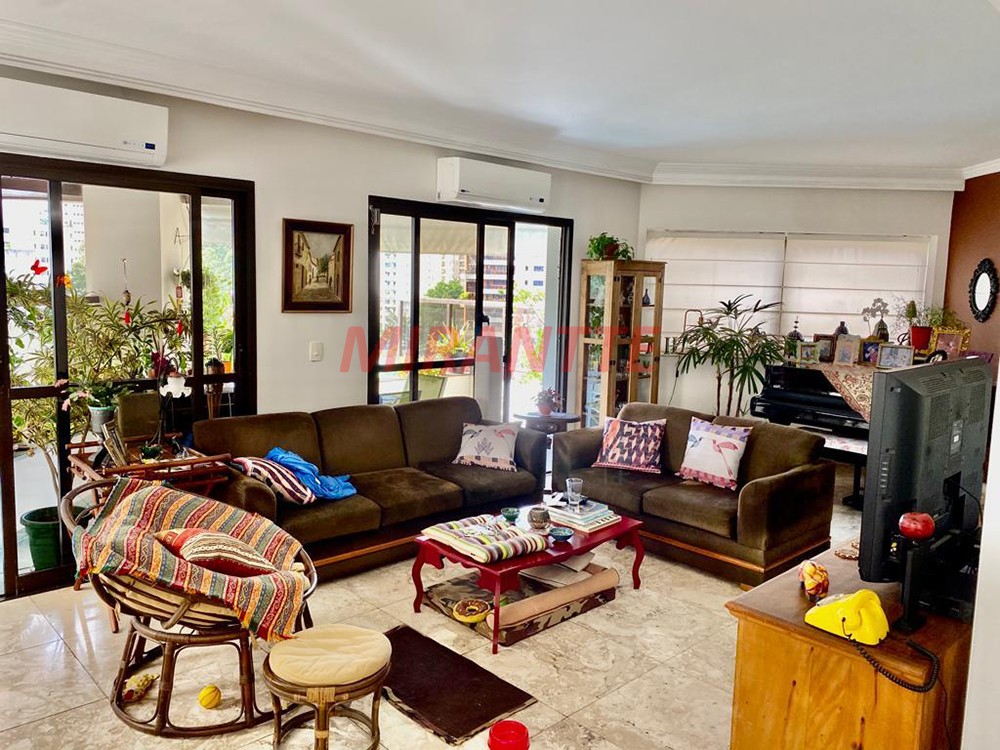 Apartamento com 3 quartos em Vila Andrade
