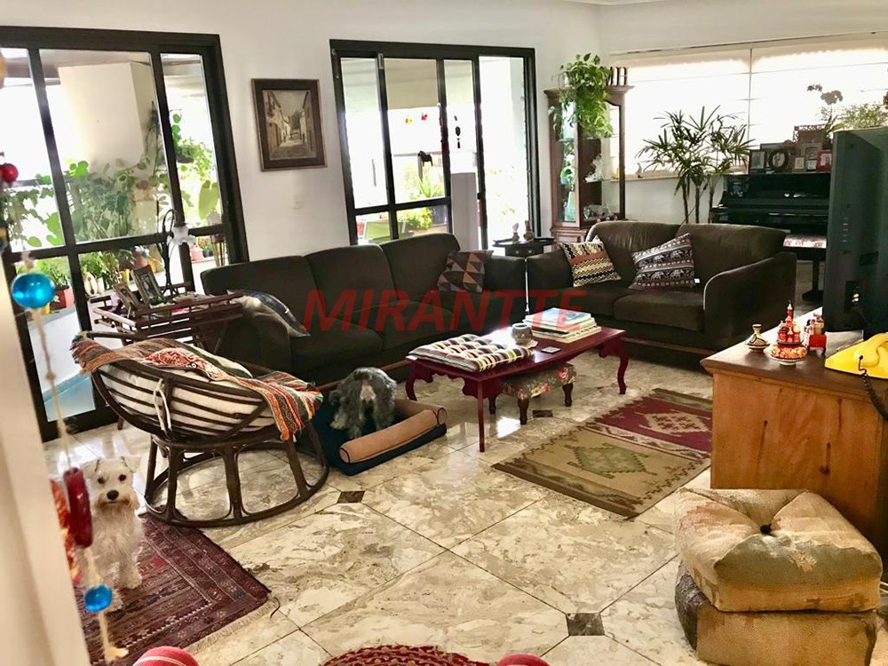 Apartamento com 3 quartos em Vila Andrade