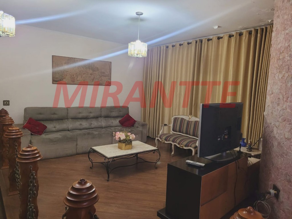 Comercial de 590m² com 4 quartos em Vila Rosália