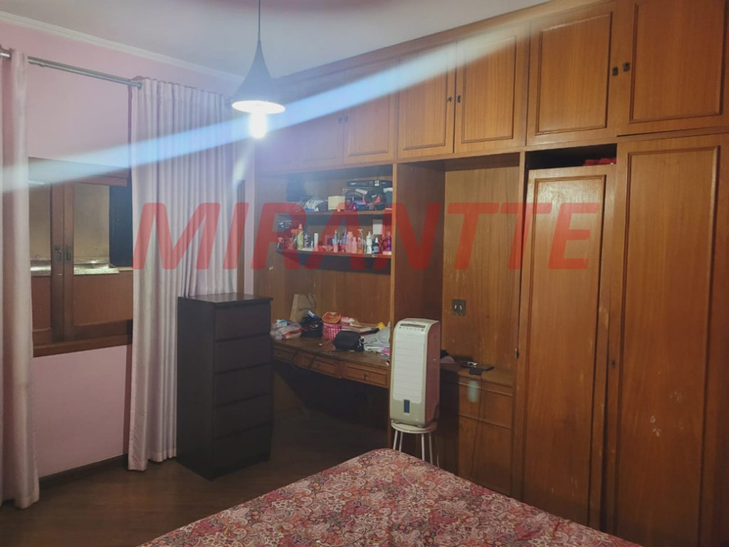 Comercial de 590m² com 4 quartos em Vila Rosália