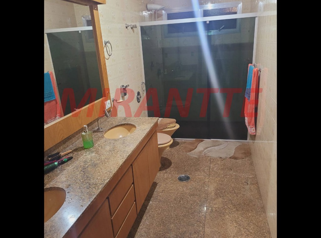 Comercial de 590m² com 4 quartos em Vila Rosália