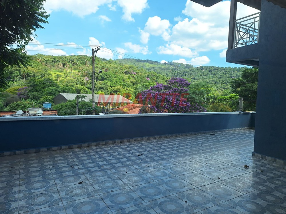 Sobrado de 320m² com 3 quartos em PARQUE PETROPOLIS