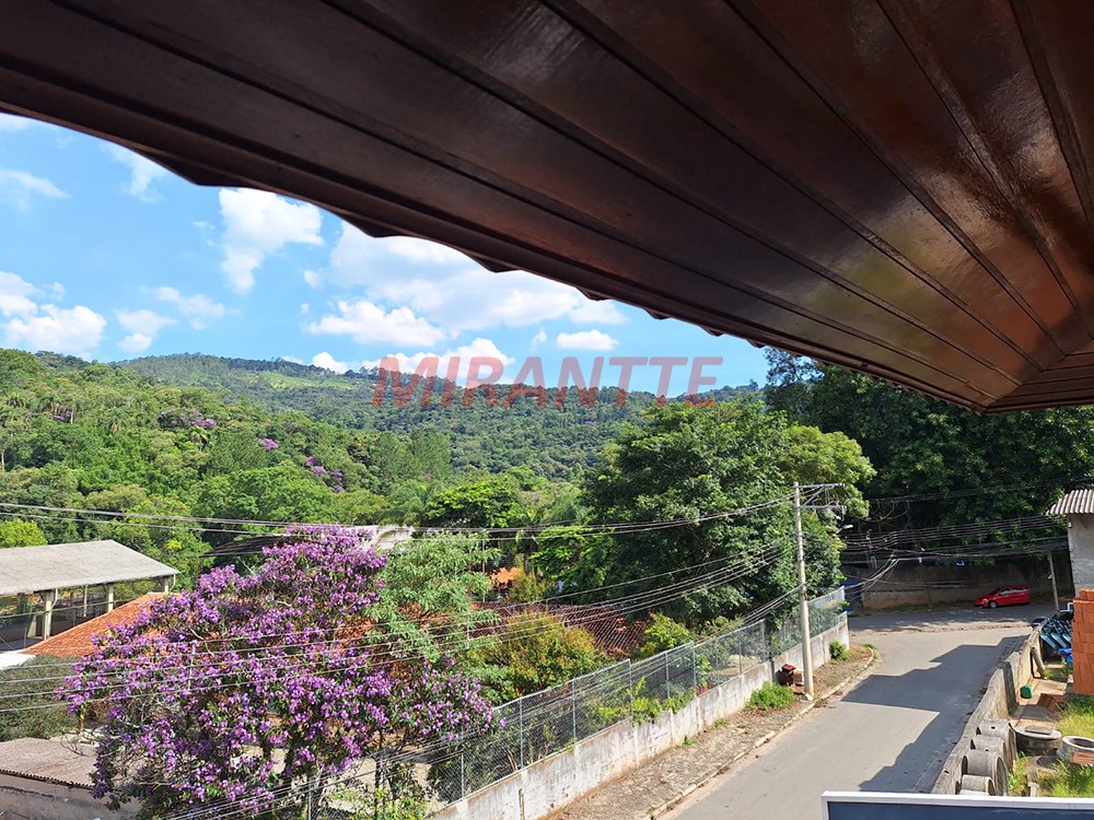 Sobrado de 320m² com 3 quartos em PARQUE PETROPOLIS