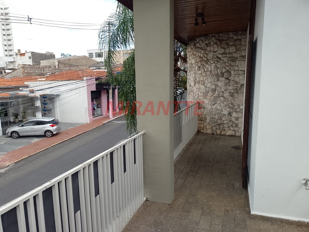 Sobrado de 290m² com 3 quartos em Vila Hortência