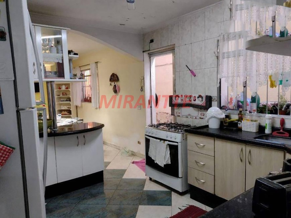 Sobrado de 230m² com 5 quartos em Jardim Popular
