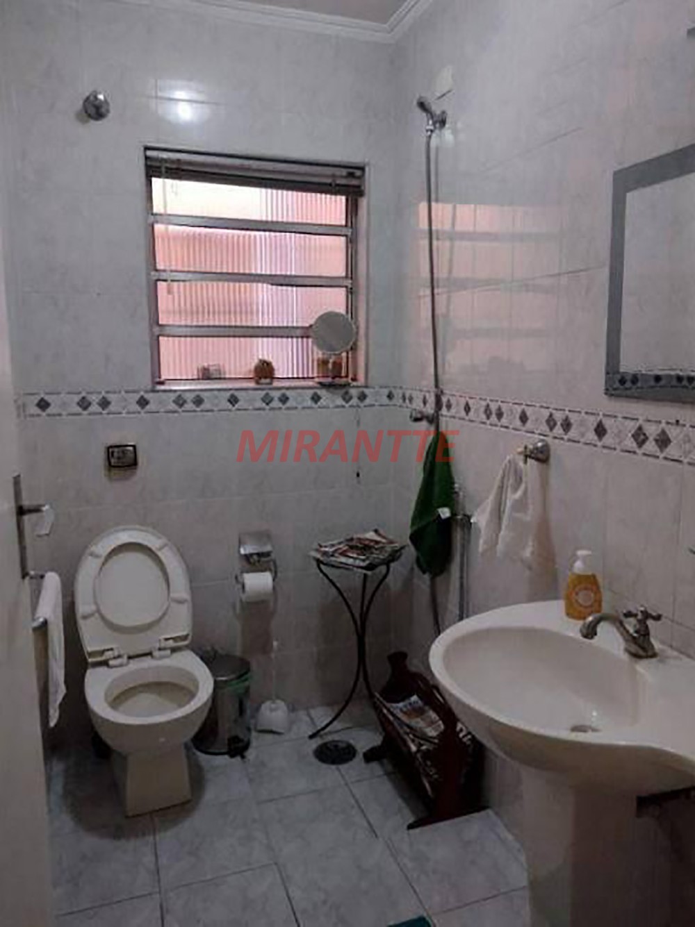 Sobrado de 230m² com 5 quartos em Jardim Popular