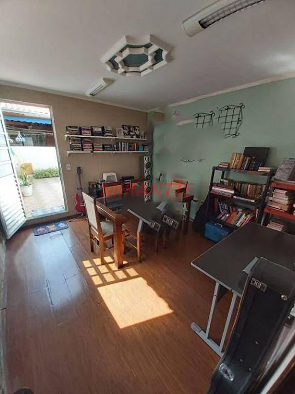 Sobrado de 230m² com 5 quartos em Jardim Popular
