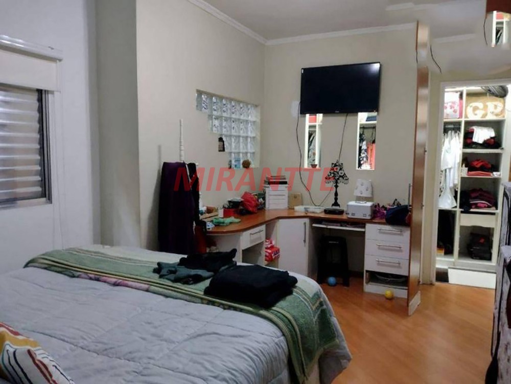 Sobrado de 230m² com 5 quartos em Jardim Popular