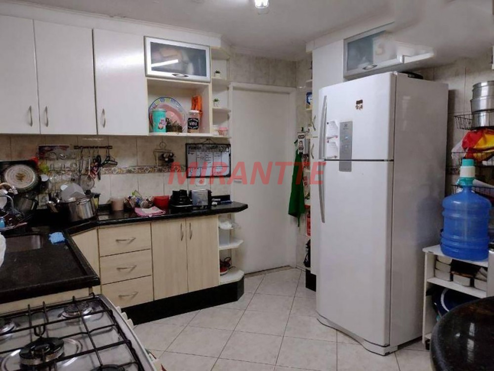 Sobrado de 230m² com 5 quartos em Jardim Popular