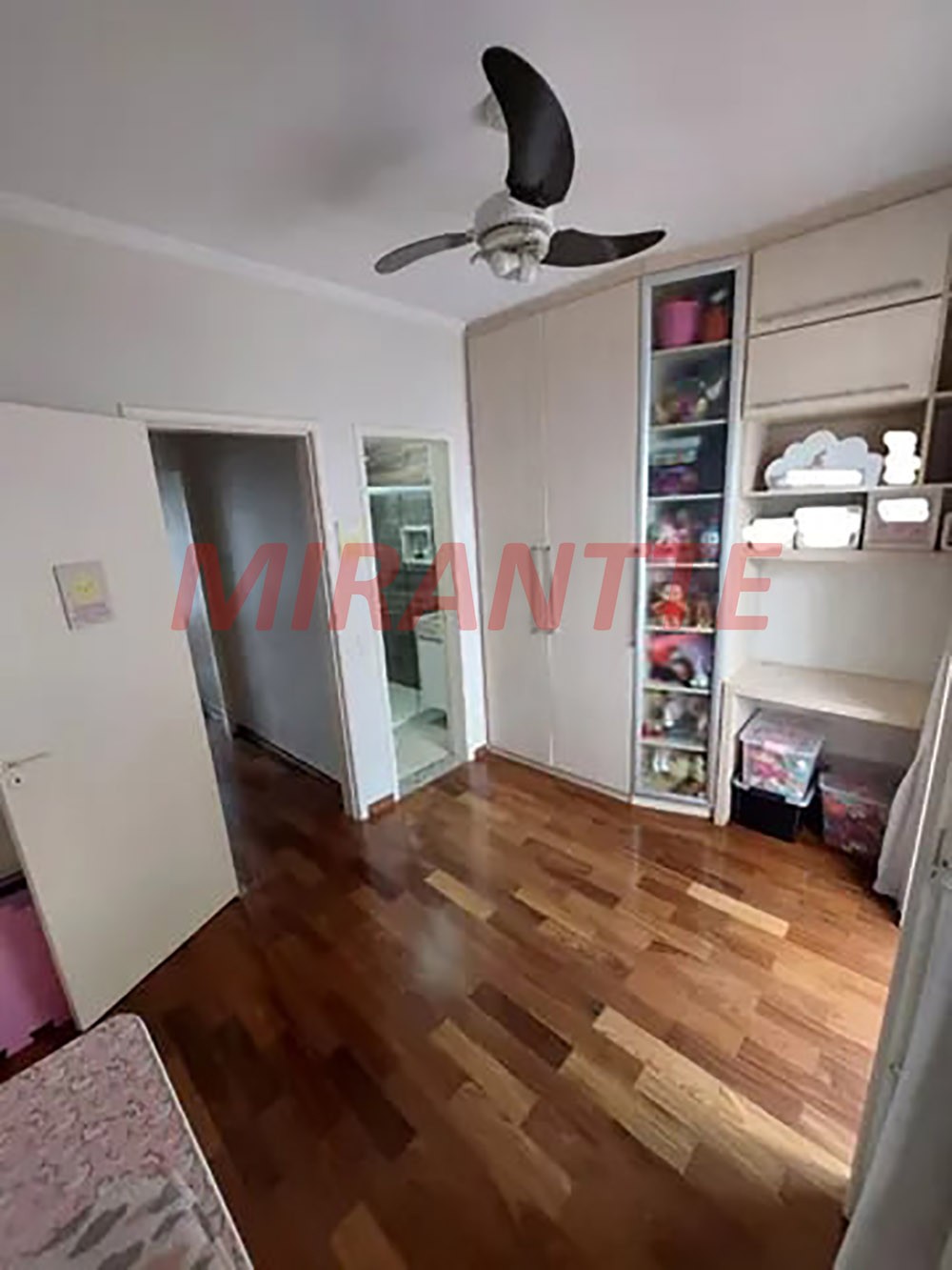 Cond. fechado de 90m² com 2 quartos em Jardim Leonor Mendes De Barros