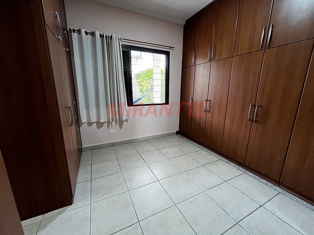 Sobrado de 400m² com 5 quartos em Tremembe
