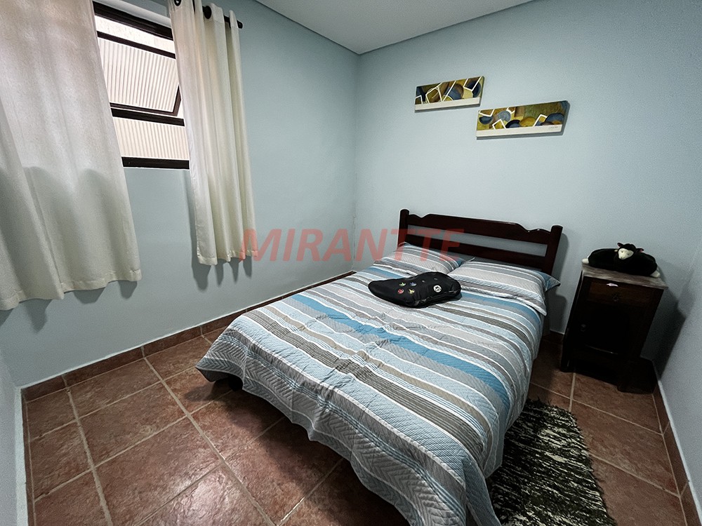 Sobrado de 400m² com 5 quartos em Tremembe