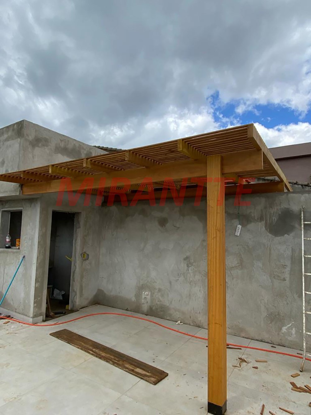 Sobrado de 150m² com 3 quartos em Jardim Maristela