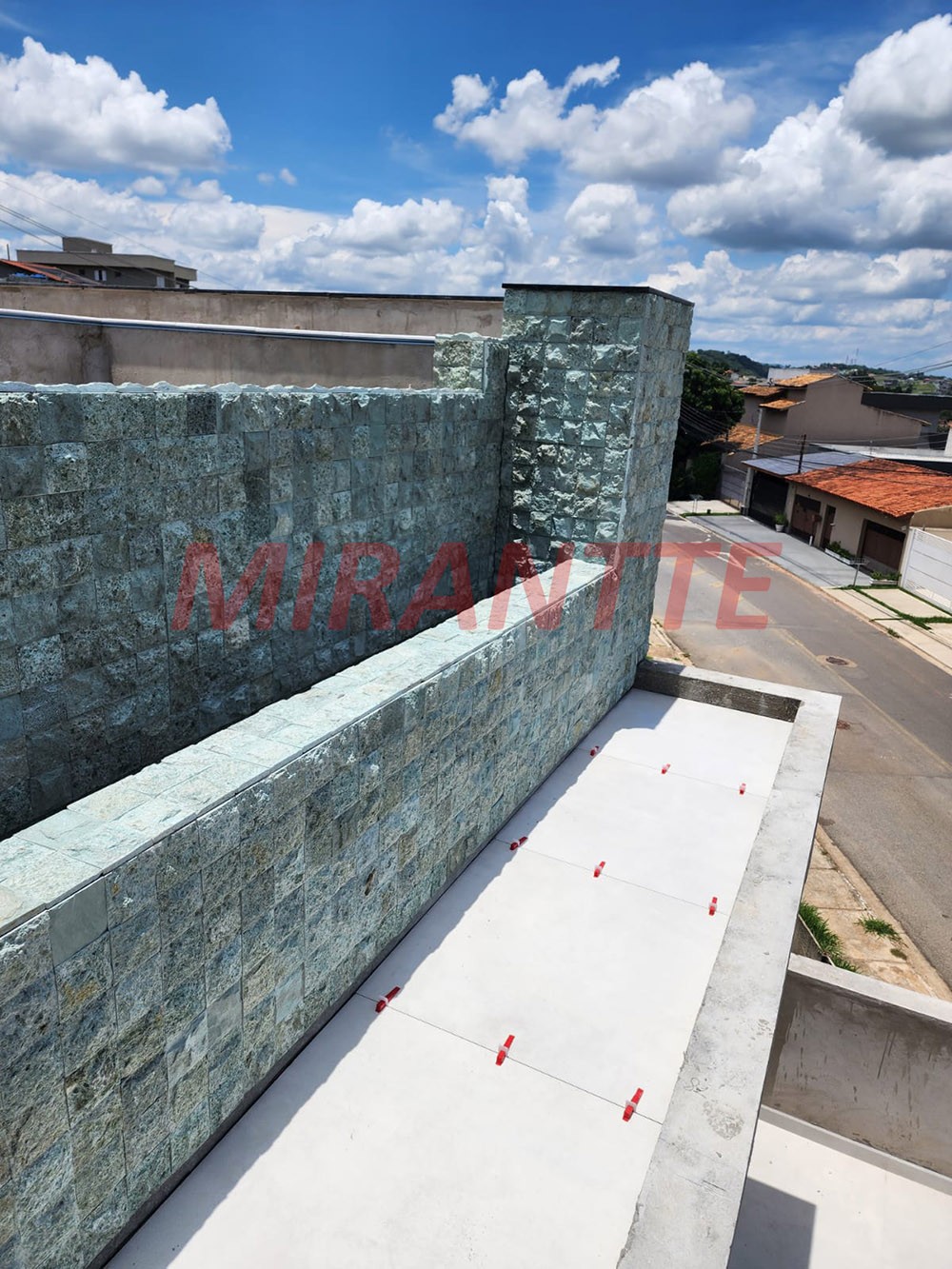 Sobrado de 150m² com 3 quartos em Jardim Maristela