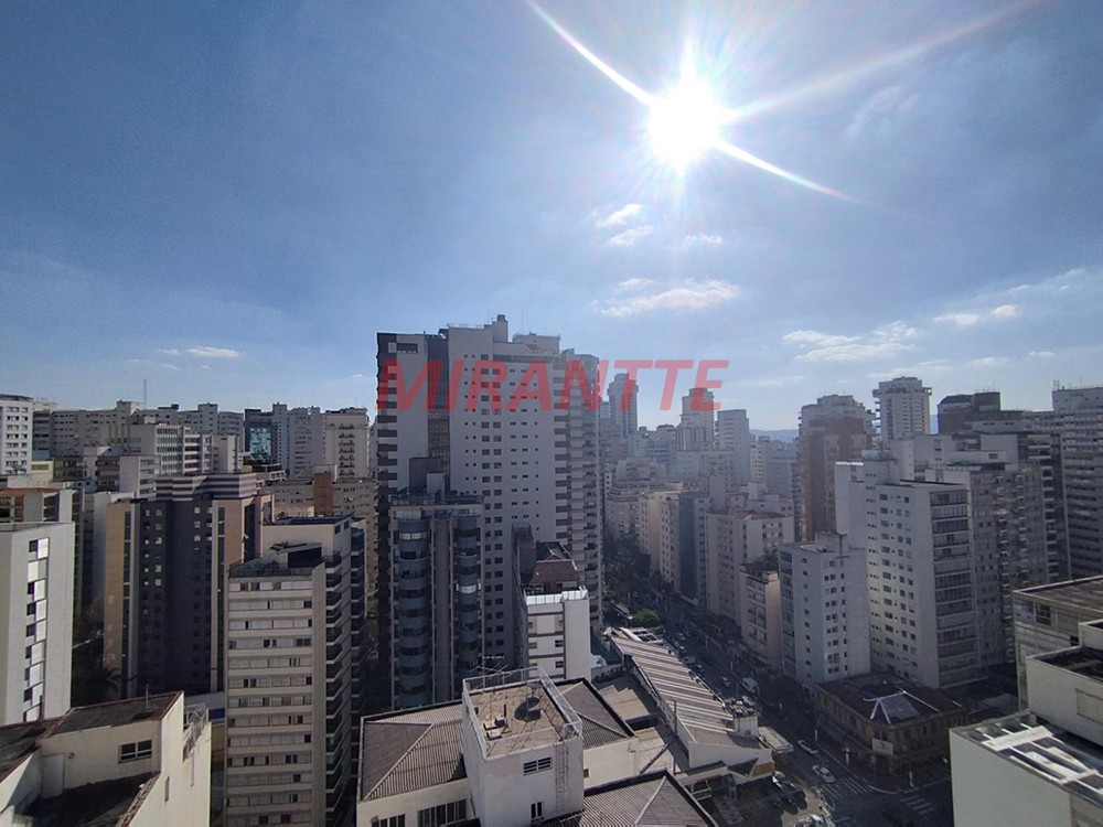 Apartamento de 75m² com 2 quartos em Santa Cecilia