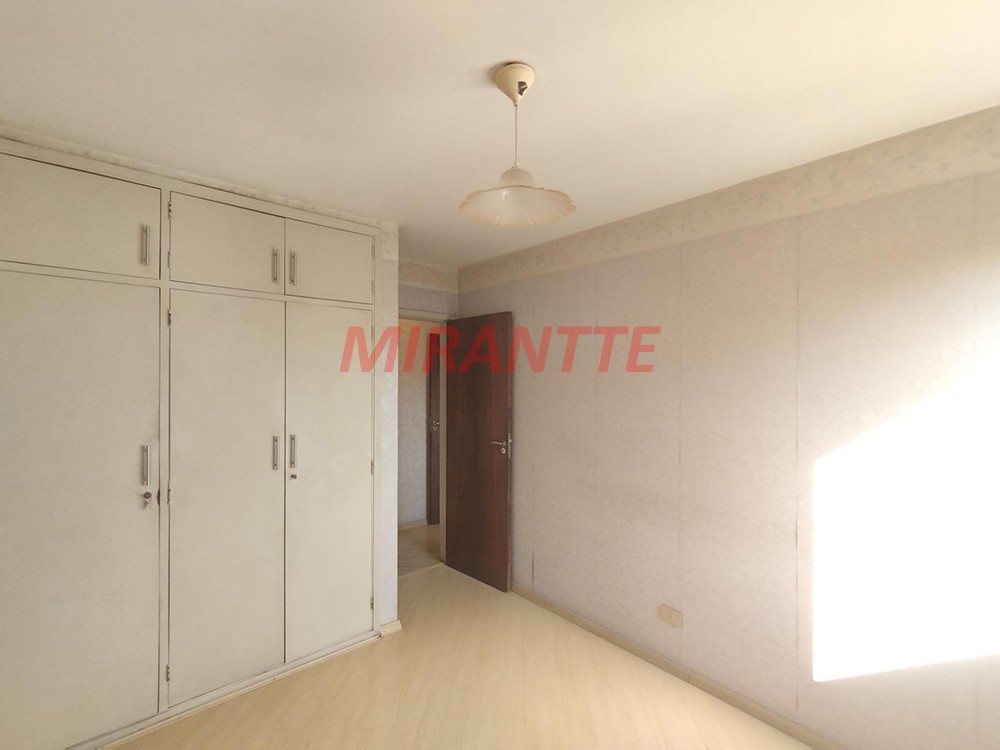 Apartamento de 75m² com 2 quartos em Santa Cecilia