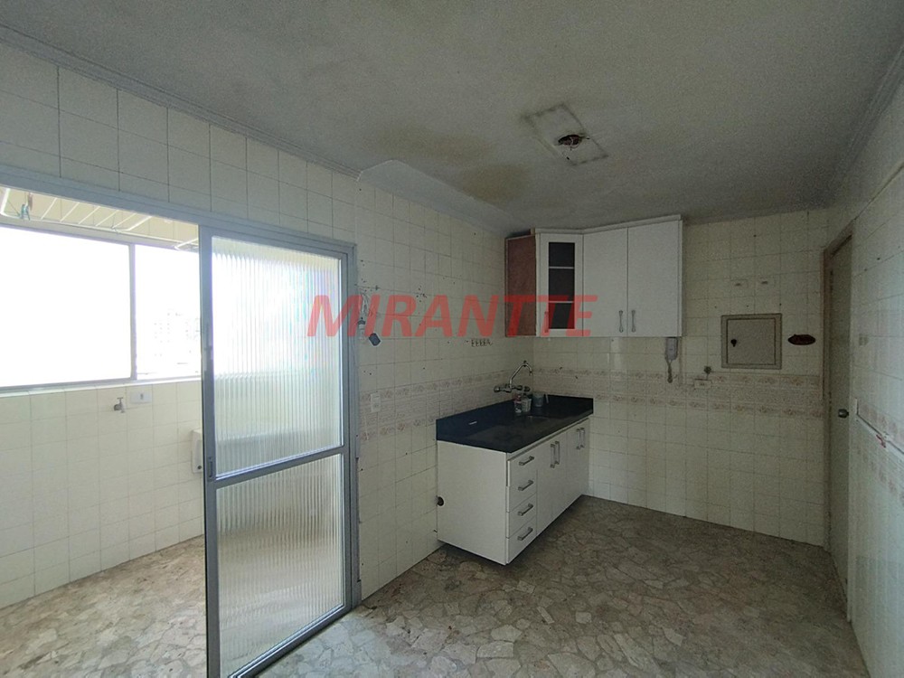 Apartamento de 75m² com 2 quartos em Santa Cecilia