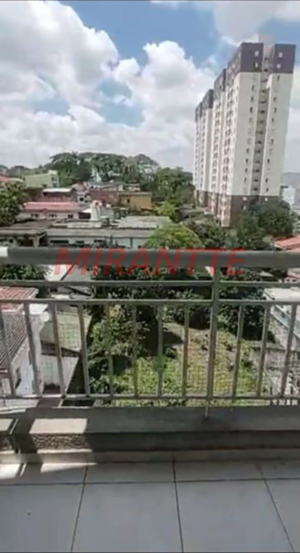 Apartamento com 2 quartos em Vila Amalia