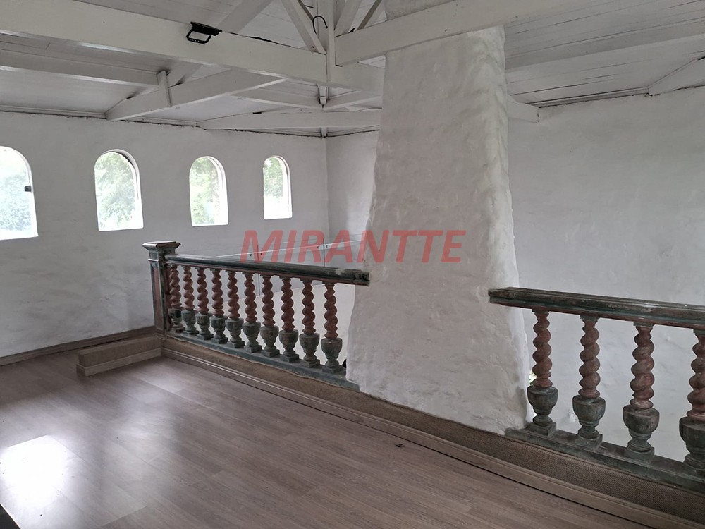 Casa terrea de 645m² com 4 quartos em Serra da Cantareira