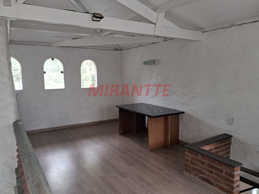 Casa terrea de 645m² com 4 quartos em Serra da Cantareira