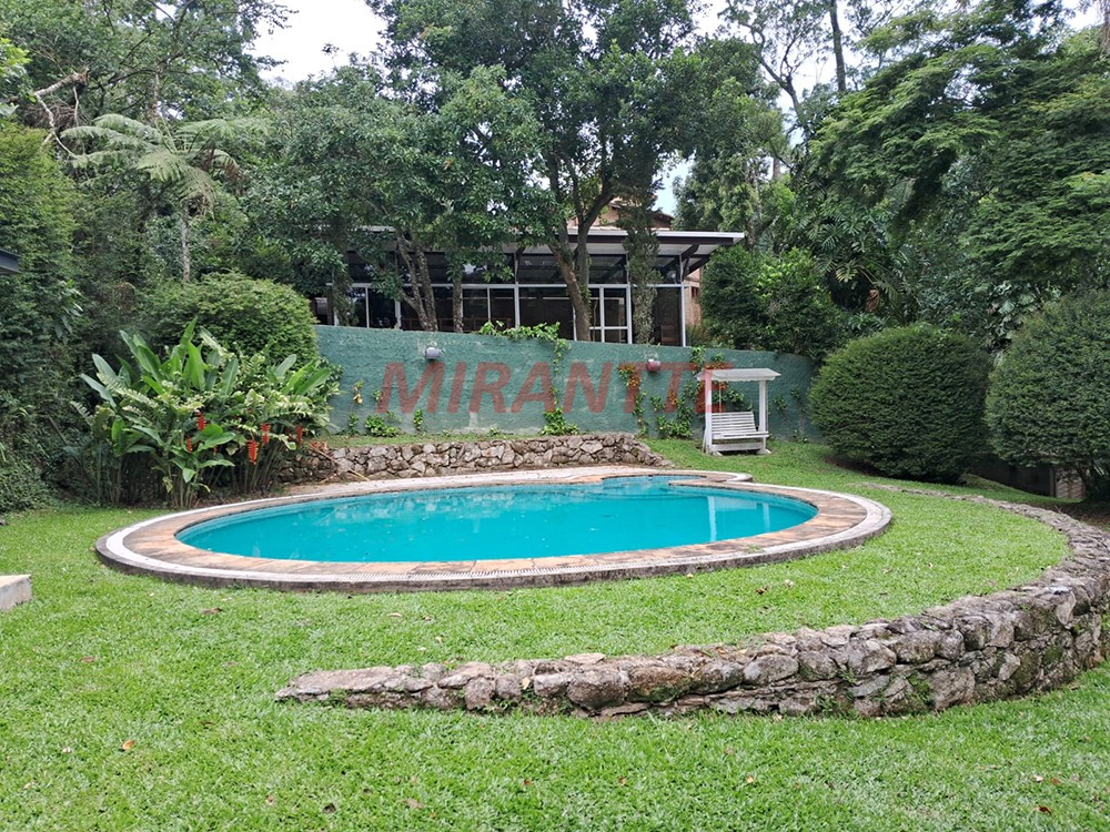 Casa terrea de 645m² com 4 quartos em Serra da Cantareira