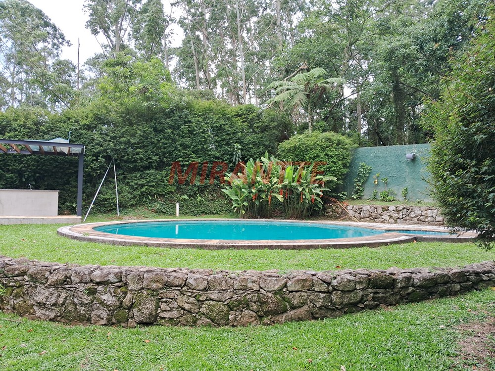 Casa terrea de 645m² com 4 quartos em Serra da Cantareira