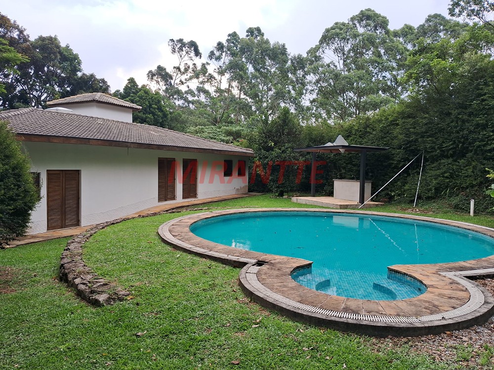 Casa terrea de 645m² com 4 quartos em Serra da Cantareira
