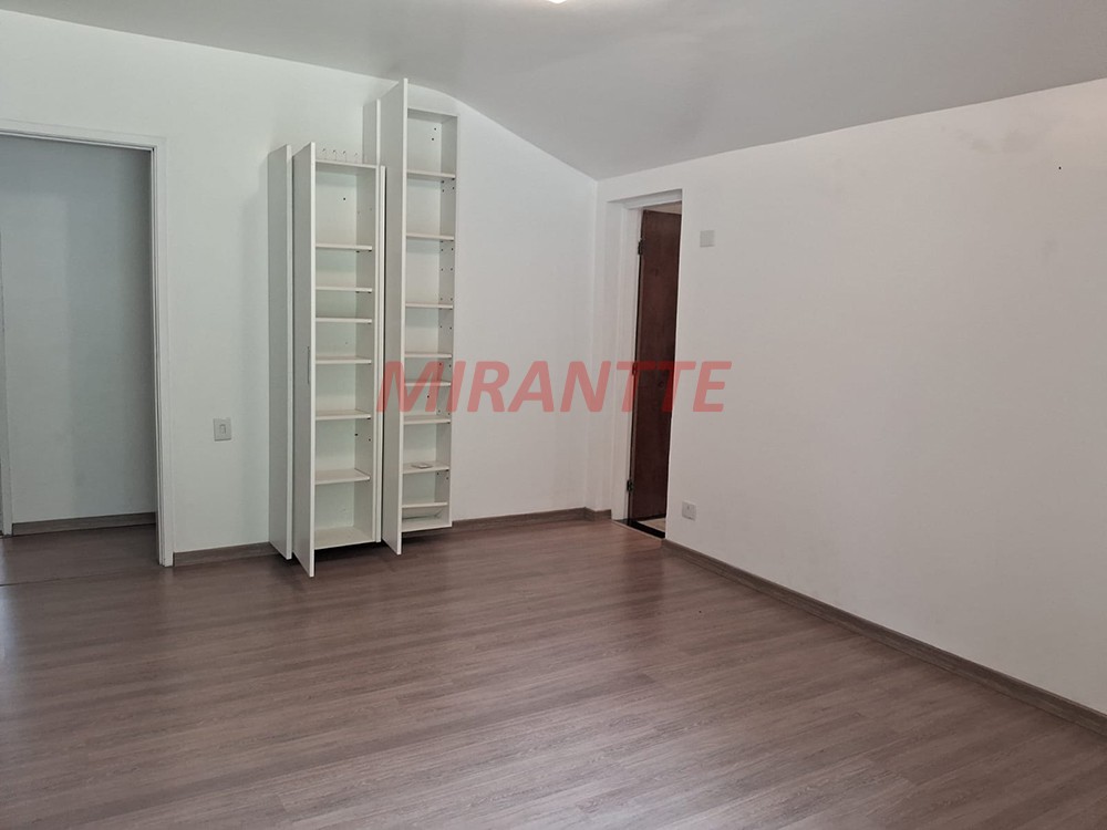 Casa terrea de 645m² com 4 quartos em Serra da Cantareira