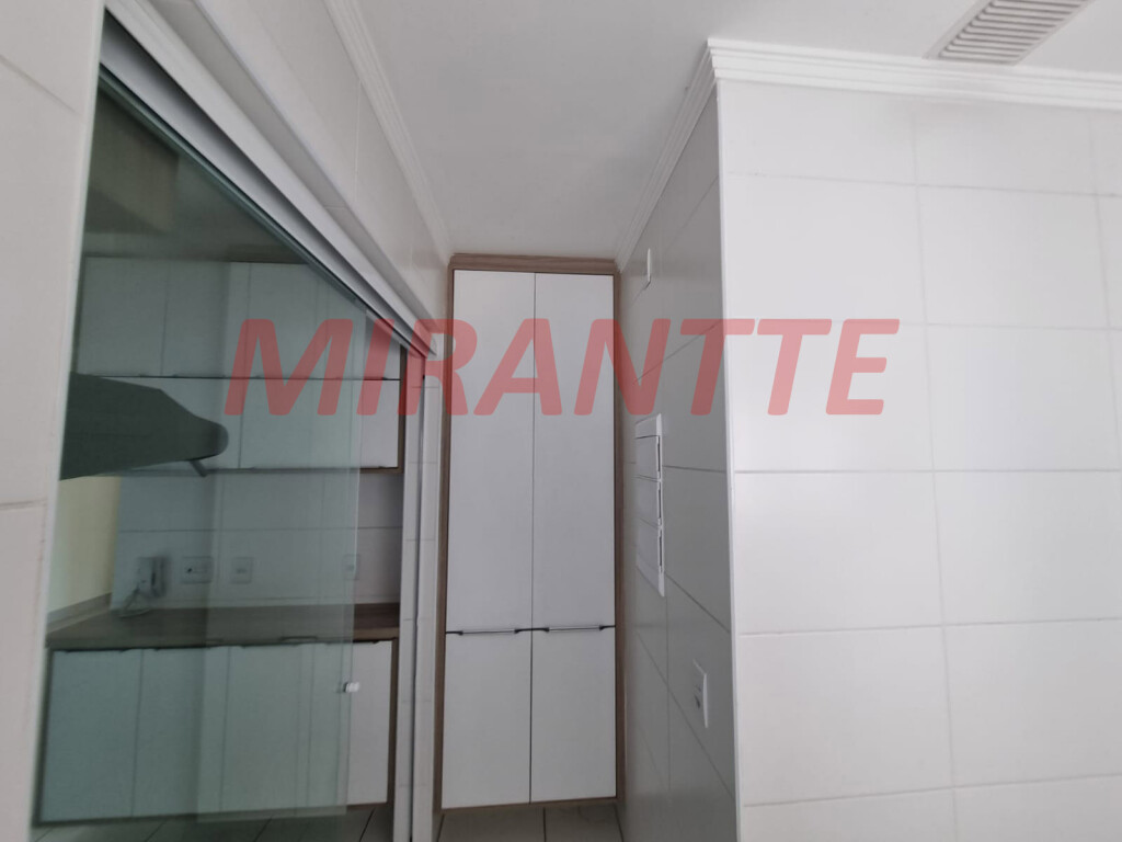 Apartamento com 3 quartos em Mandaqui