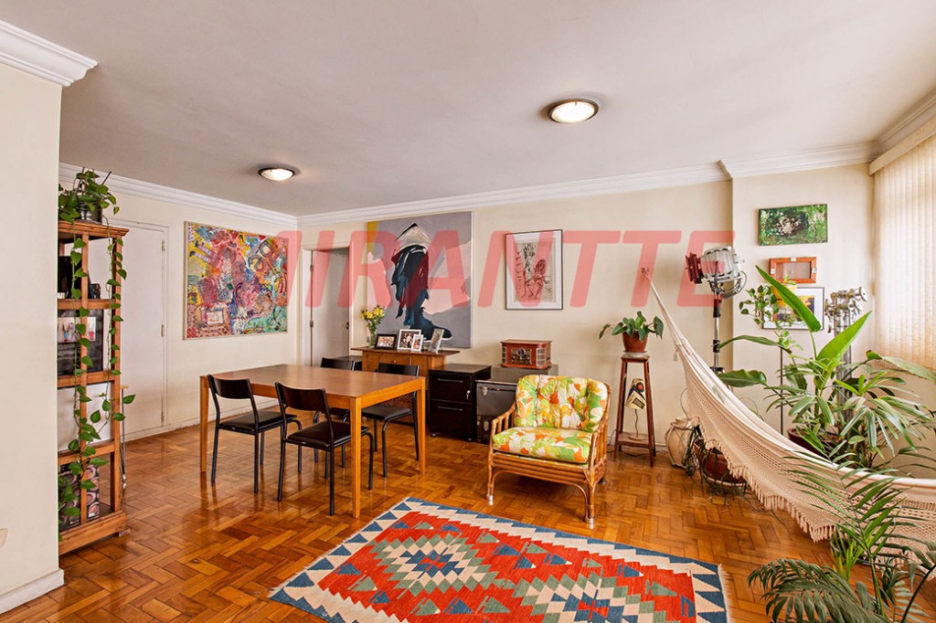 Apartamento de 160m² com 3 quartos em Itaim Bibi