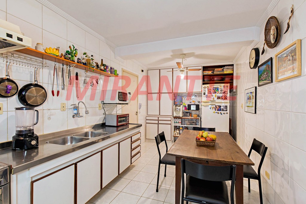 Apartamento de 160m² com 3 quartos em Itaim Bibi