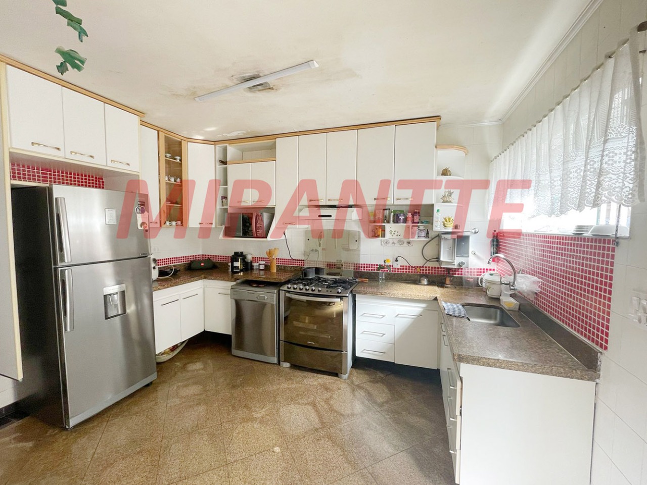 Casa terrea de 240m² com 3 quartos em Vila Albertina