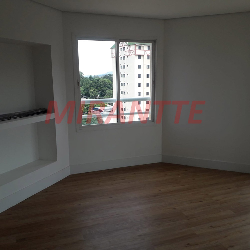Apartamento com 3 quartos em Parque Mandaqui