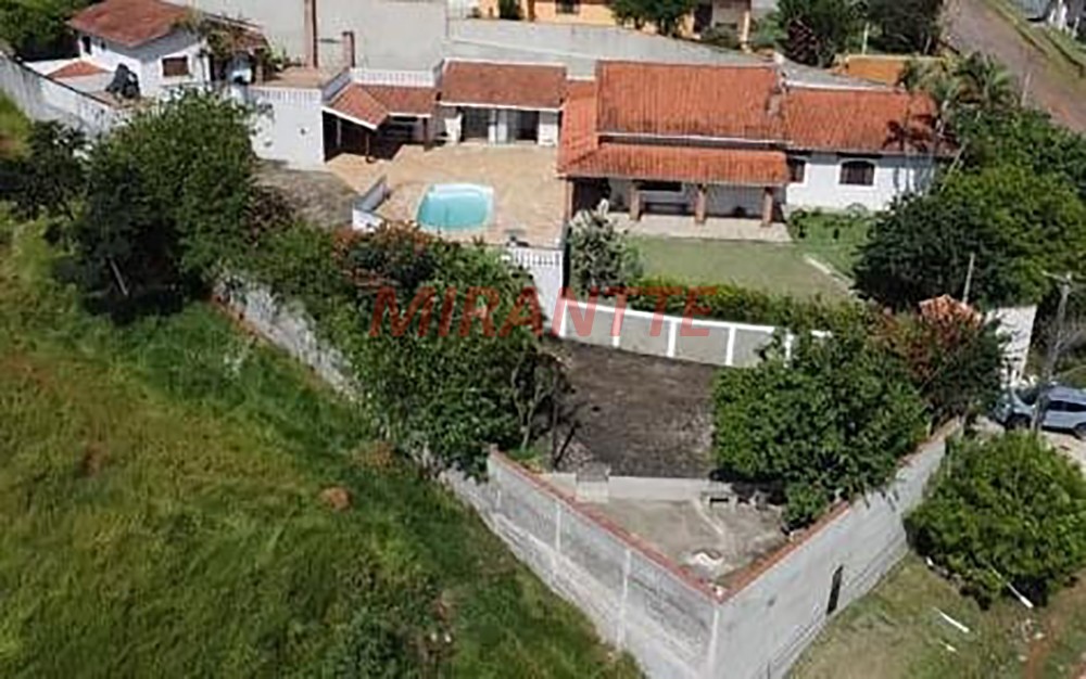 Chácara com 6 quartos em Cachoeira Abaixo