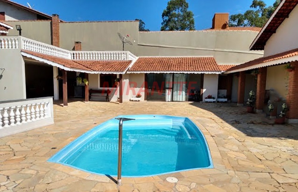 Chácara com 6 quartos em Cachoeira Abaixo