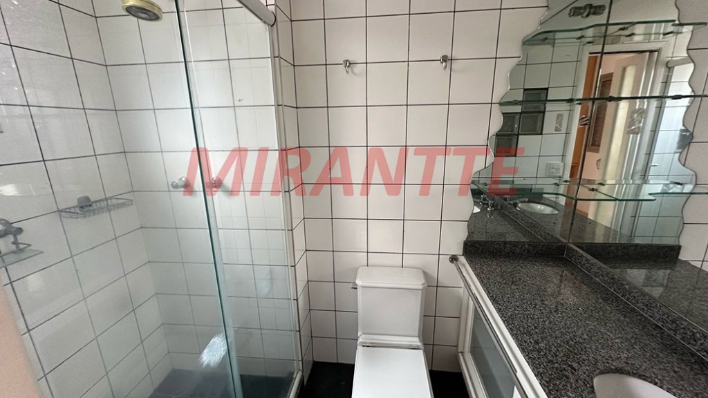 Apartamento de 57m² com 2 quartos em Santa Teresinha
