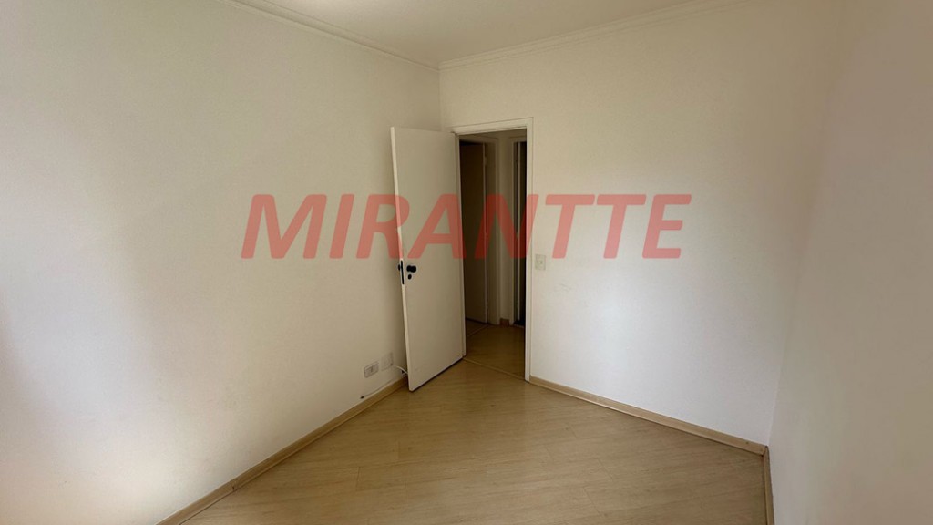 Apartamento de 57m² com 2 quartos em Santa Teresinha