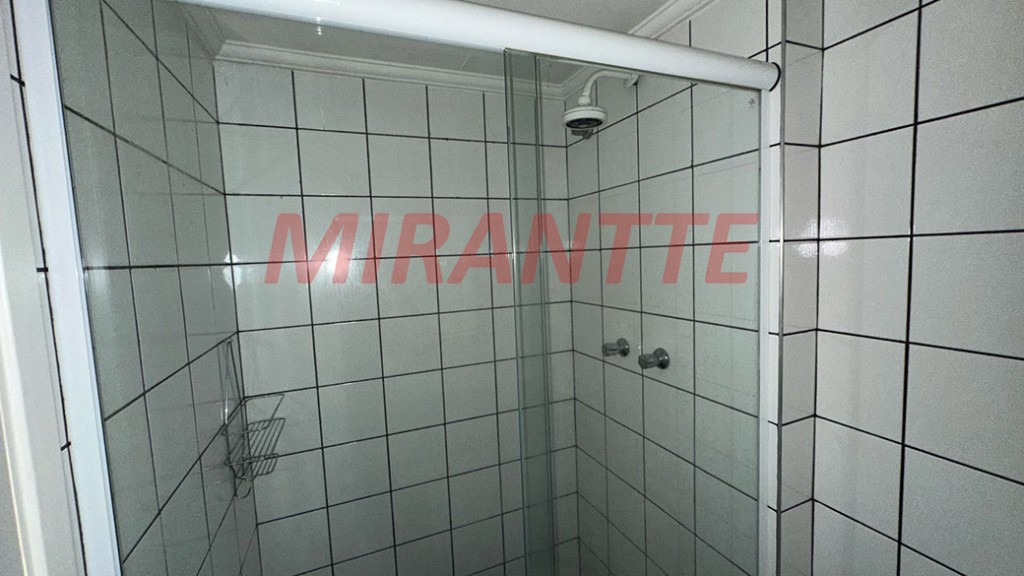 Apartamento de 57m² com 2 quartos em Santa Teresinha