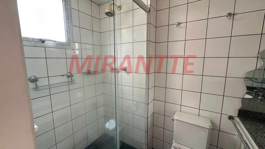 Apartamento de 57m² com 2 quartos em Santa Teresinha
