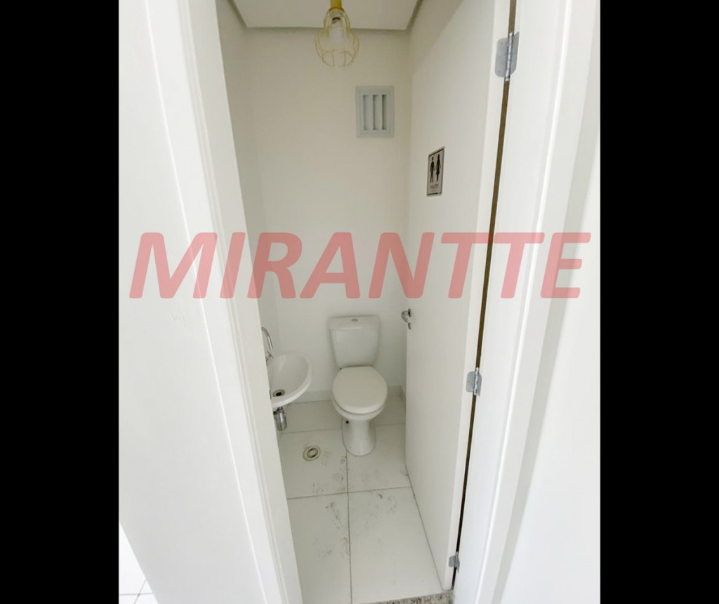 Conjunto comercial em Santana