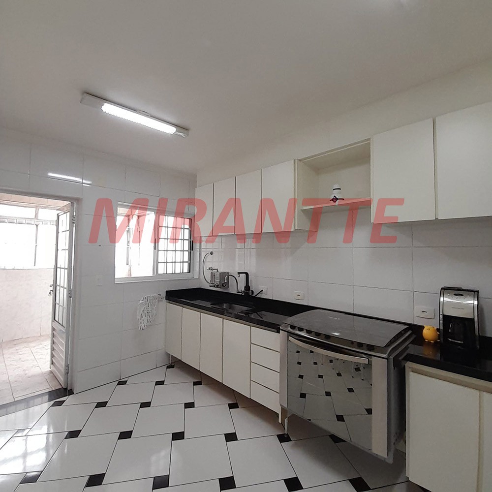 Casa terrea com 3 quartos em Vila Nova Mazzei