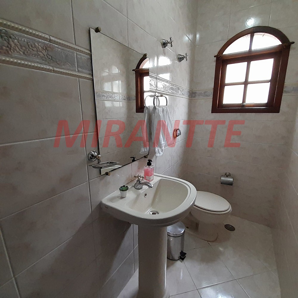 Casa terrea com 3 quartos em Vila Nova Mazzei