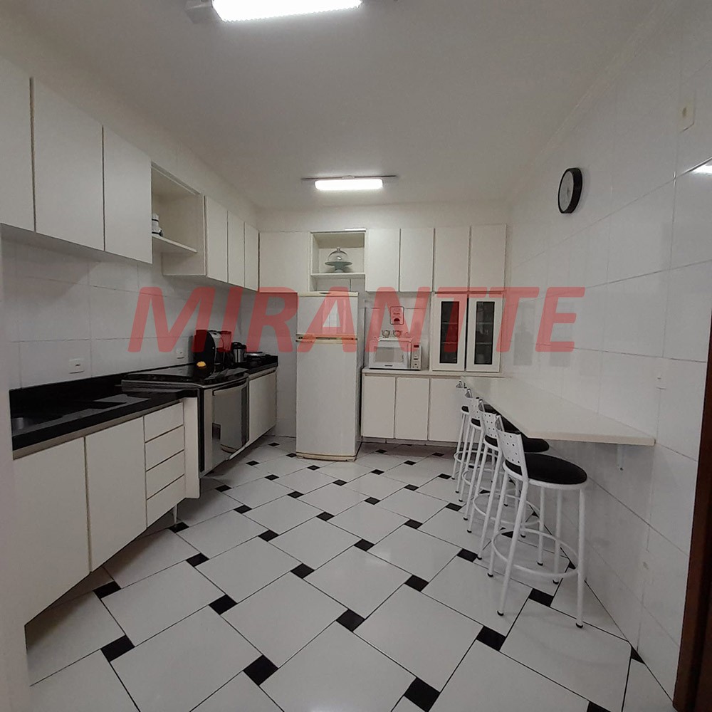 Casa terrea com 3 quartos em Vila Nova Mazzei