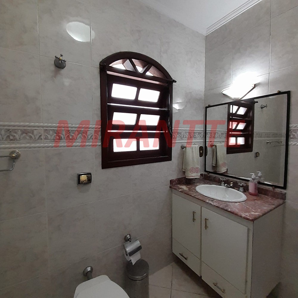 Casa terrea com 3 quartos em Vila Nova Mazzei